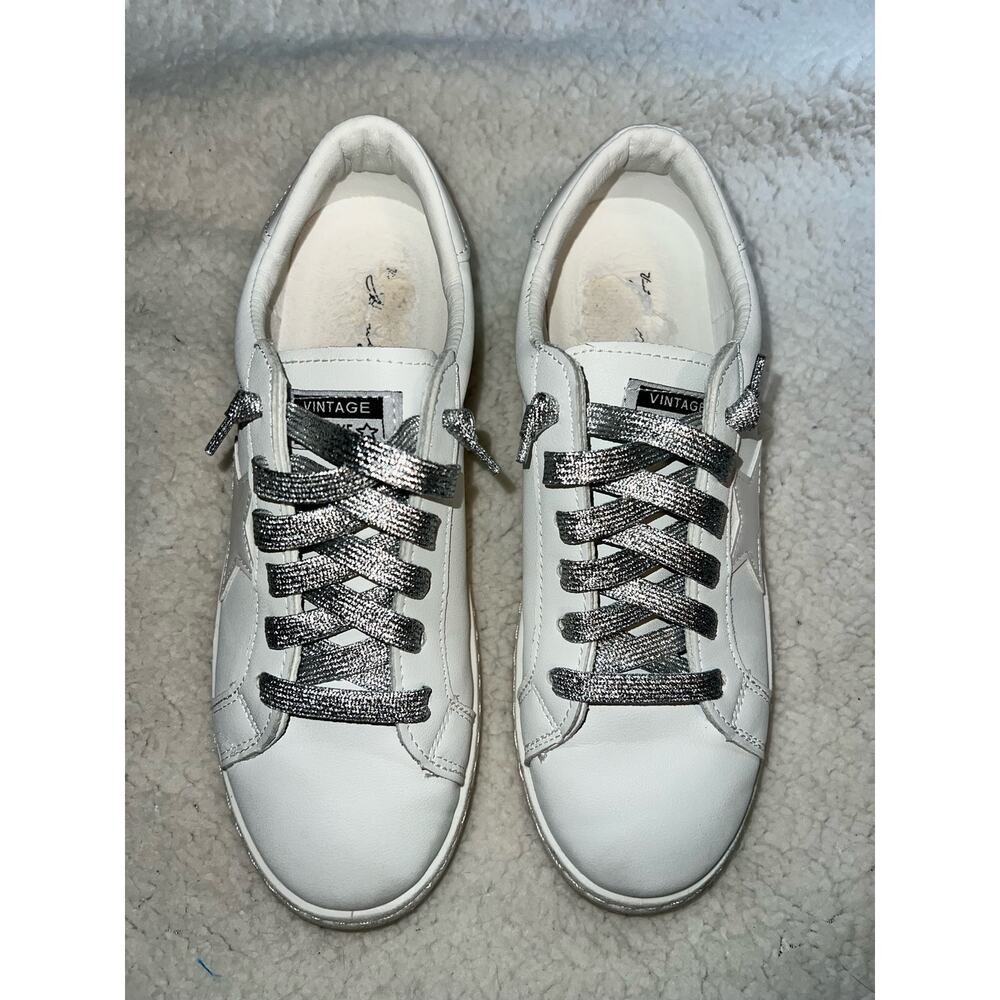 VINTAGE HAVANA Carla Fashion Sneaker White - size 8